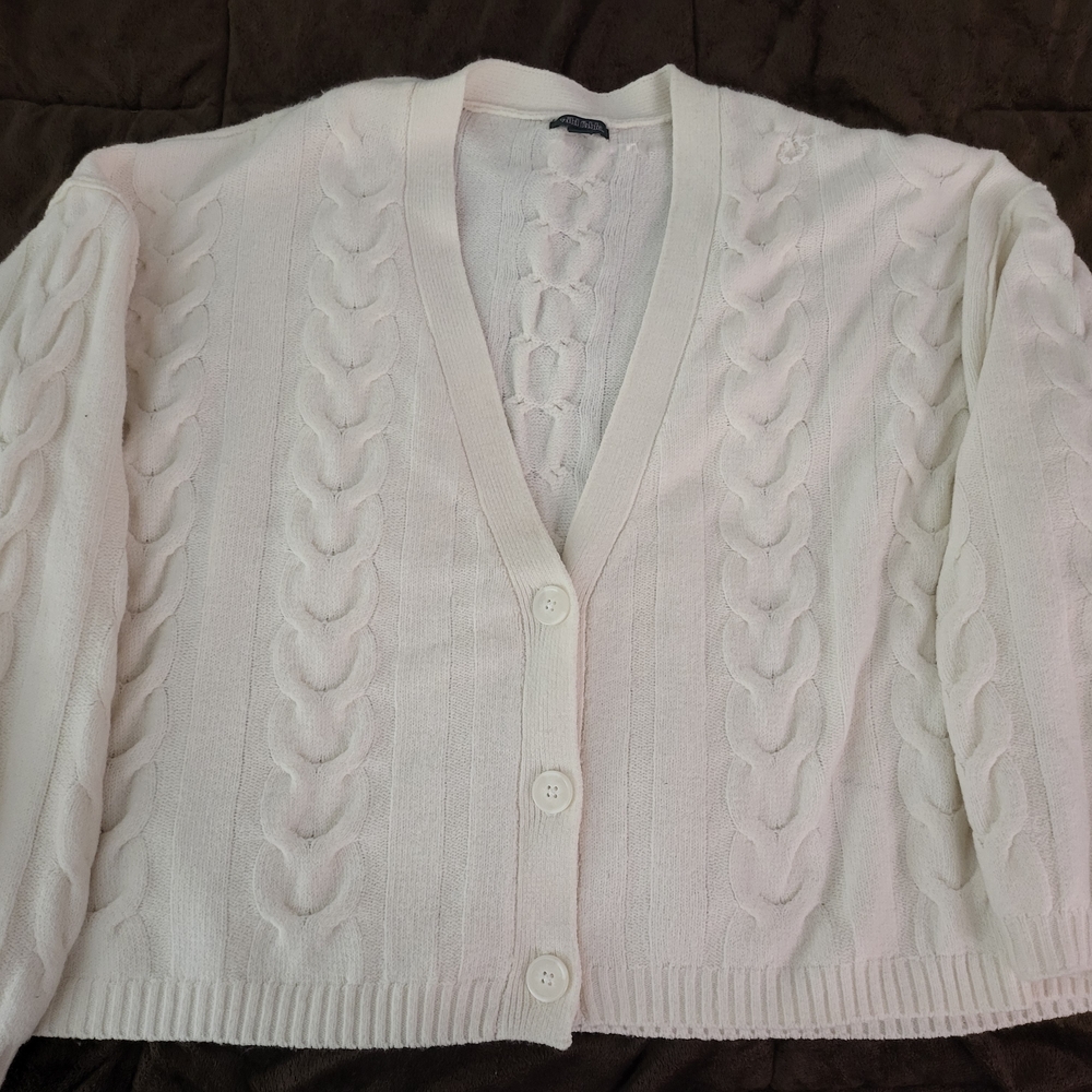 Used-White Cable Knit Women's Sweater